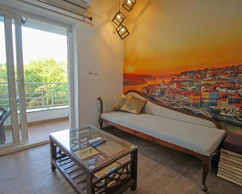 sj-goa-hotels-weekend-suites-nerul-500x400-1